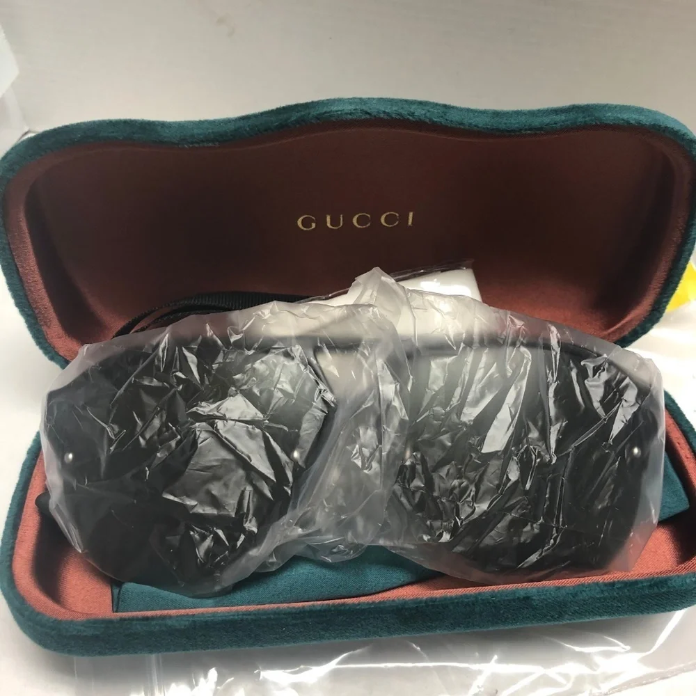 Gucci Black Aviators Brand New With Box